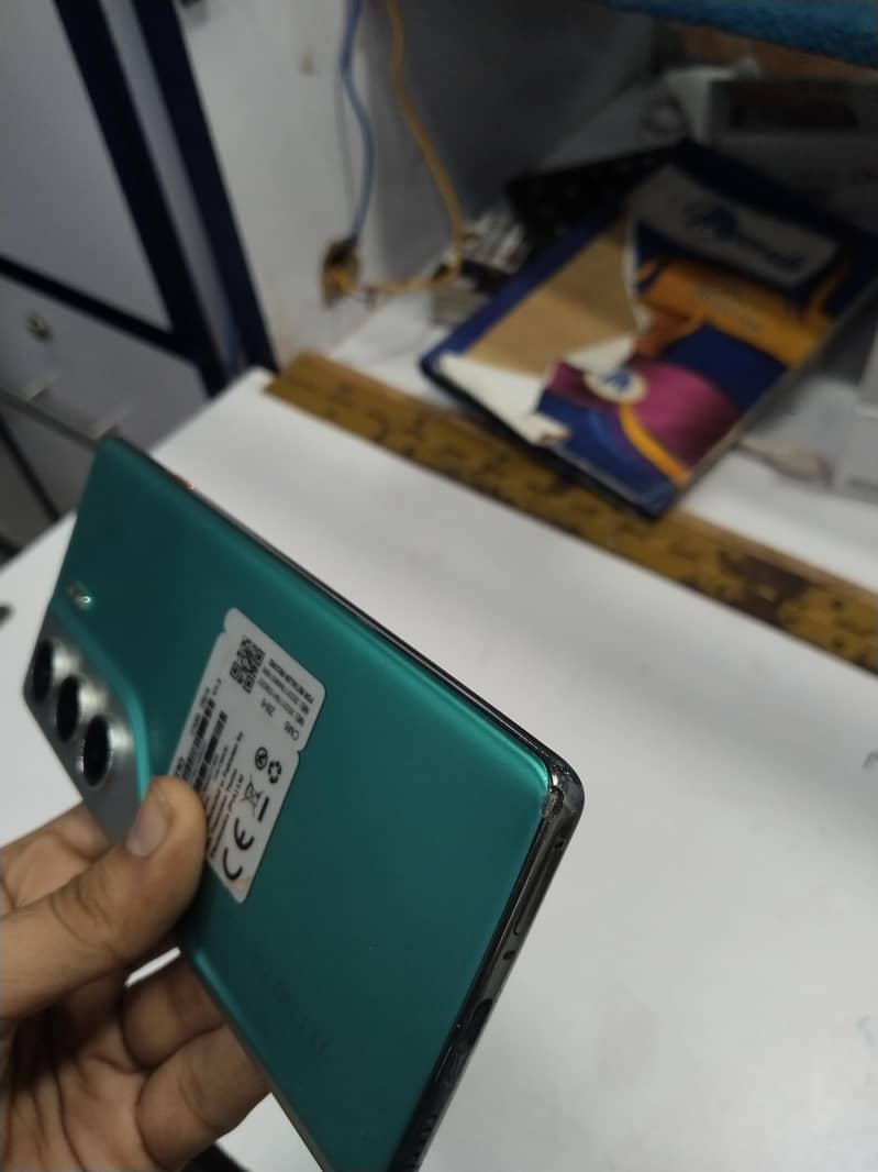 Tecno CAMON 40 Pro 2