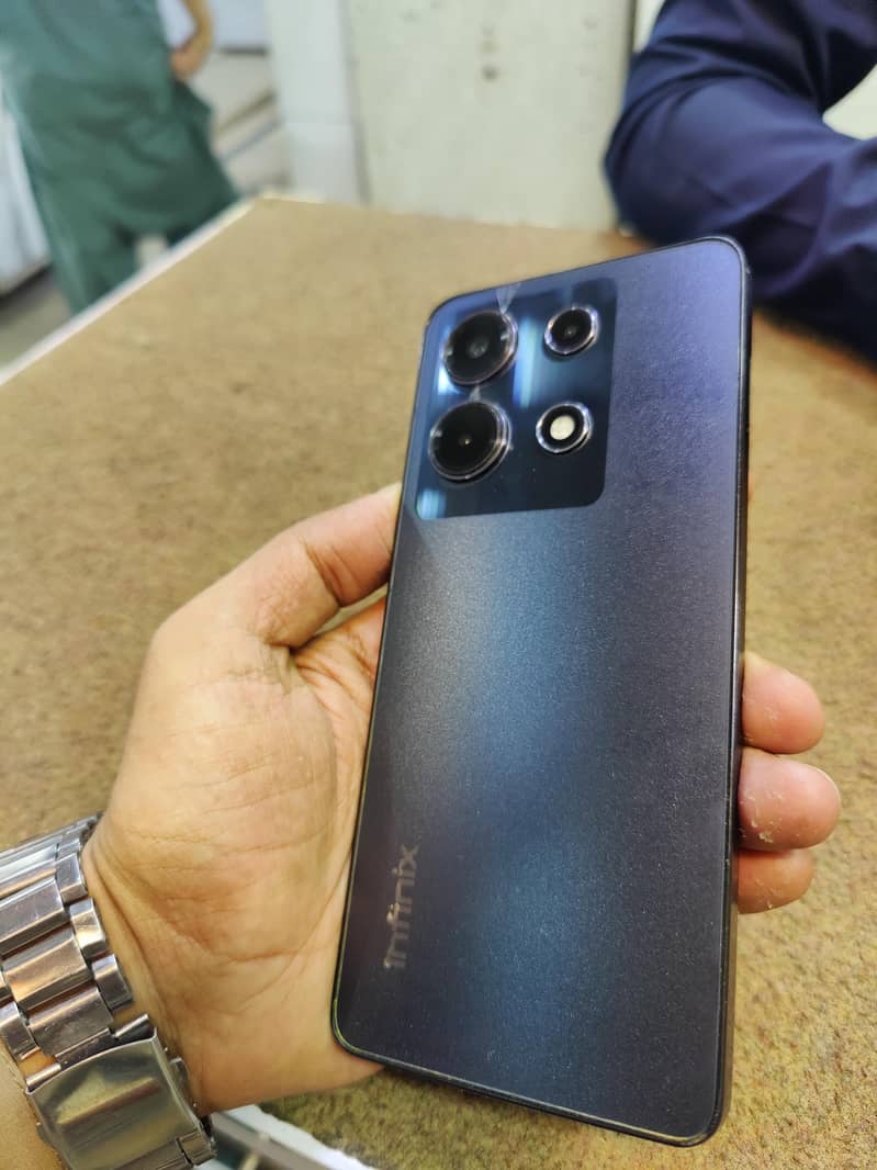 Infinix Note 30 0