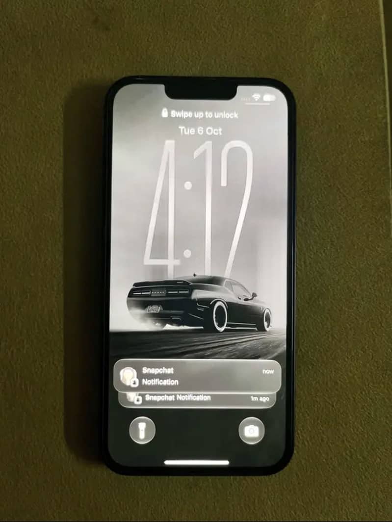 Apple iPhone 13 1
