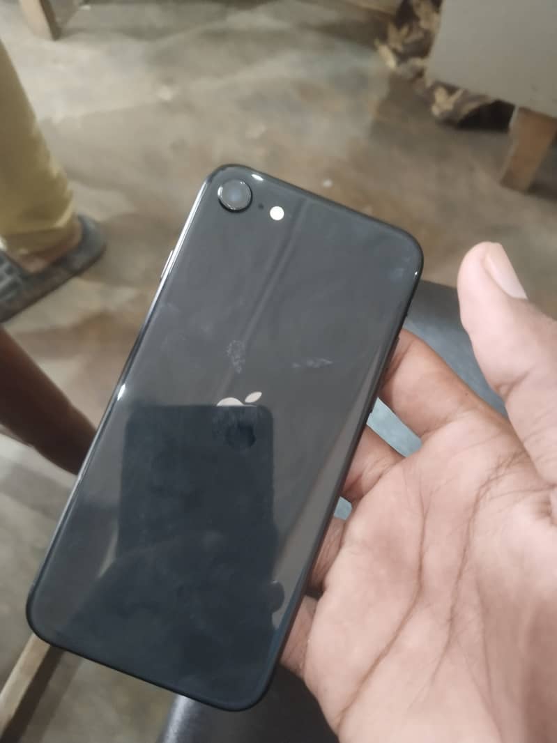 Apple iPhone SE 0