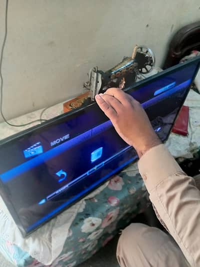 Orient Hawk series 32 inch Led