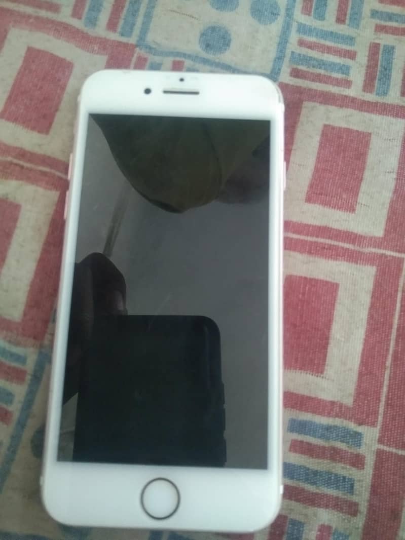 Apple iPhone 7 6