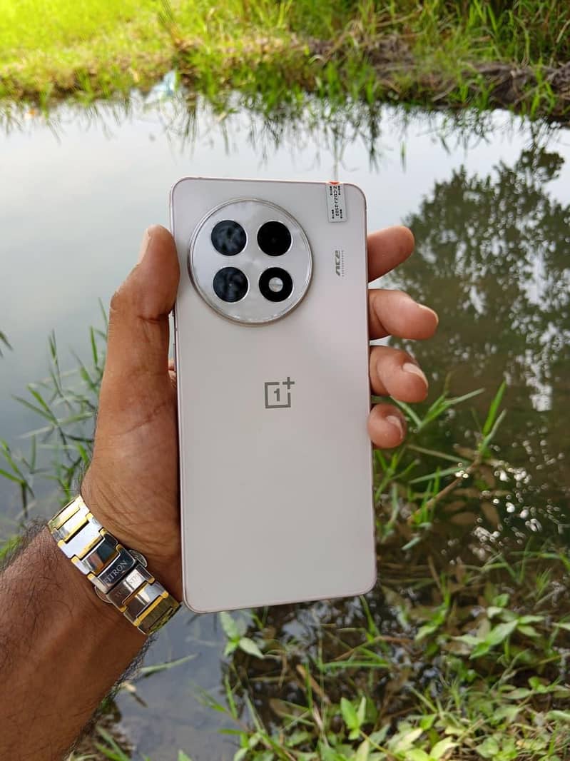 One Plus Ace 5/13R 6