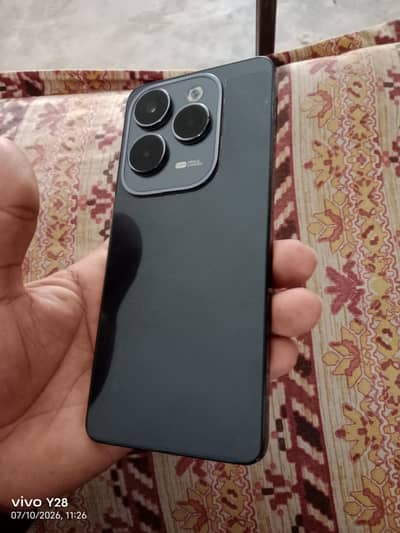 Infinix Hot 40 Pro