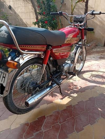 Unique UD-70 2025 [AUG] For Sale - Red Color - Like New