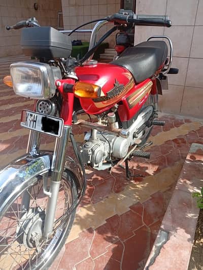 Unique UD-70 2025 [AUG] For Sale - Red Color - Like New