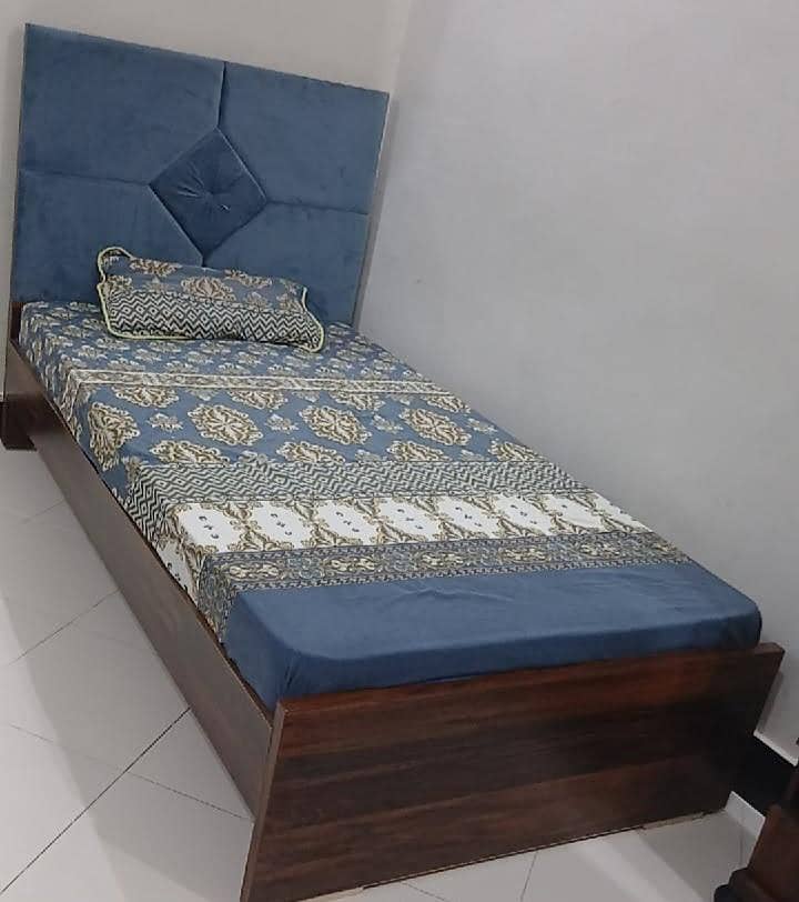 single bed 0