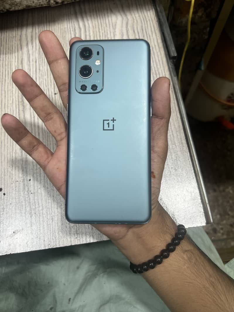 One Plus 9 Pro 7