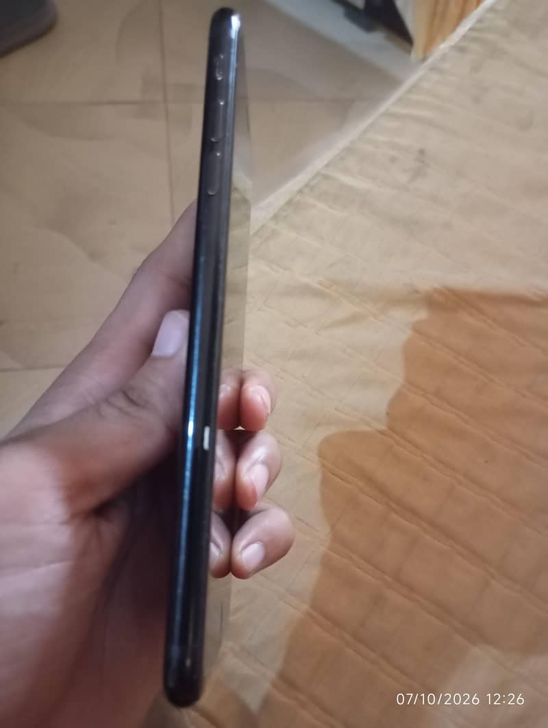 Apple iPhone 7 Plus 1