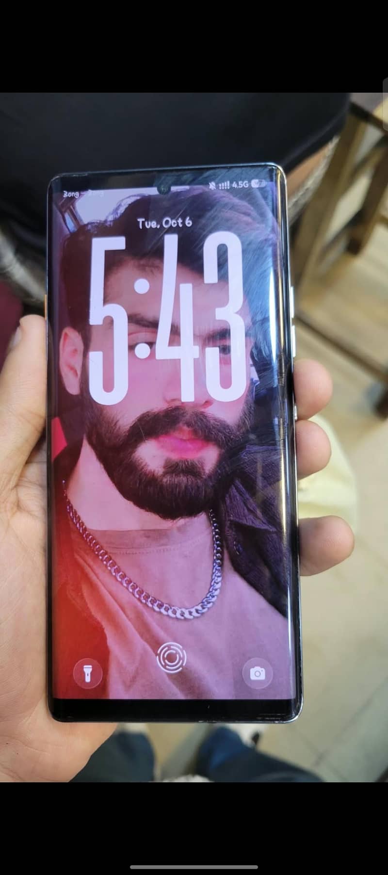 Tecno CAMON 40 Pro 1