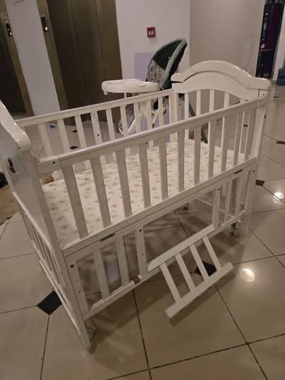 Baby cot