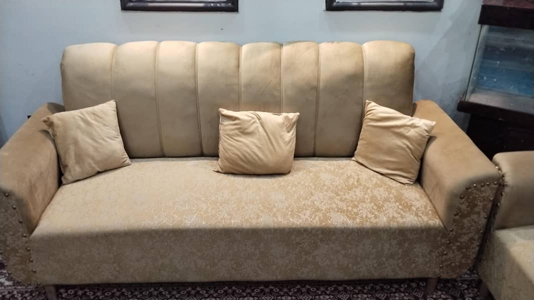 Sofa Set 0