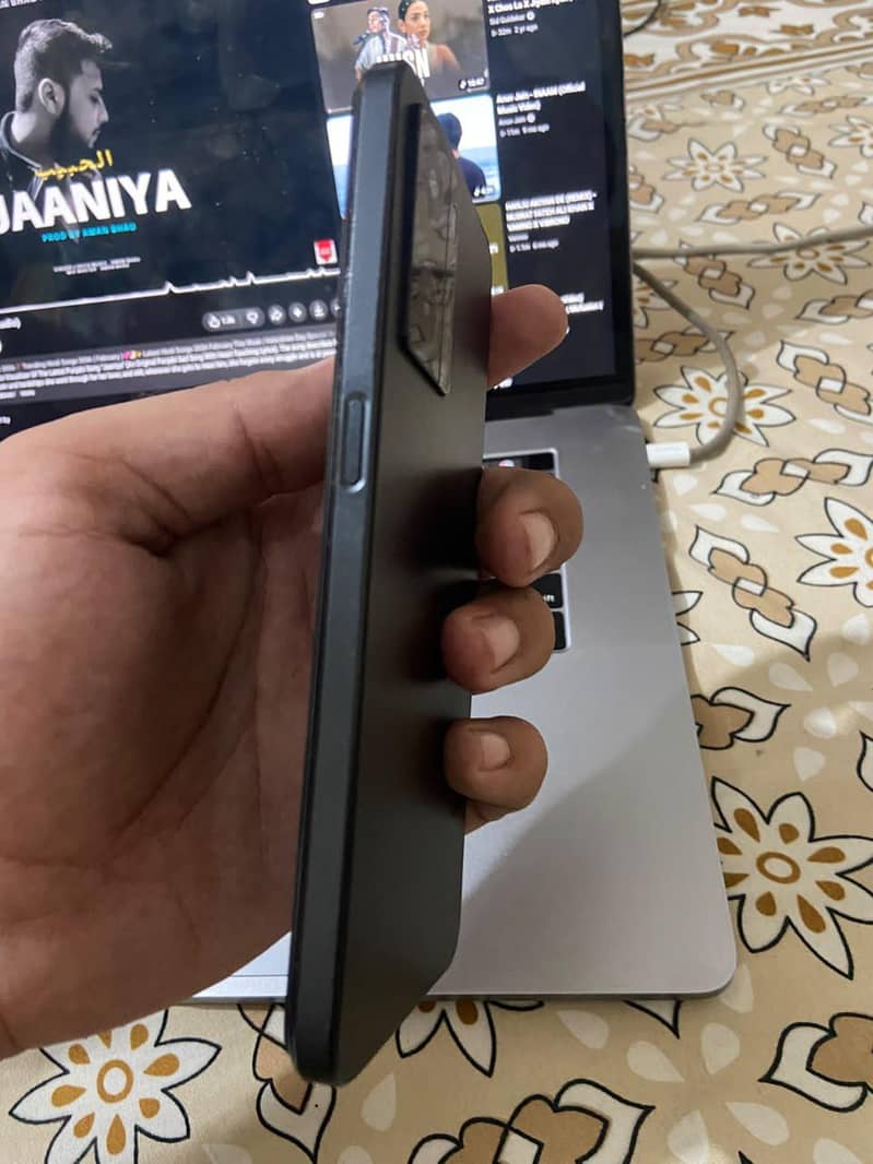 OPPO A77 5
