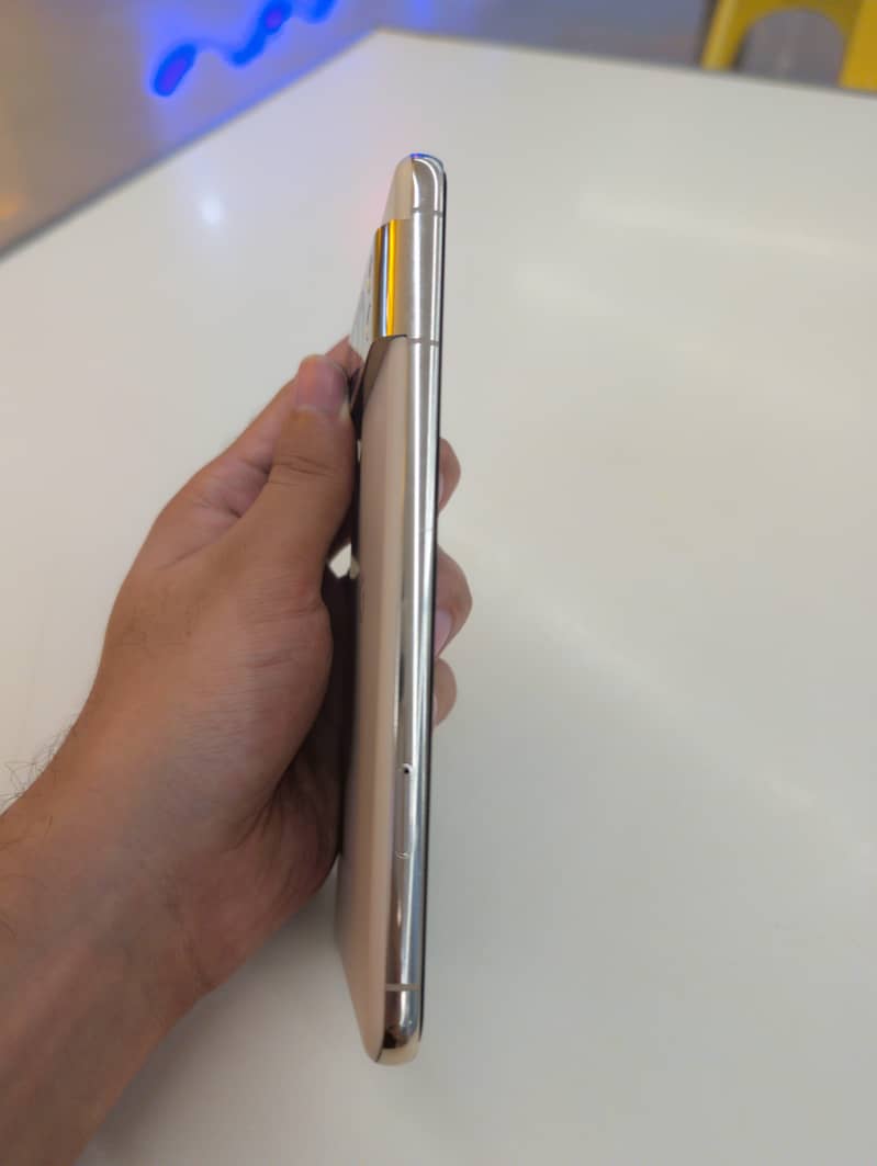 Google Pixel 8 Pro 2