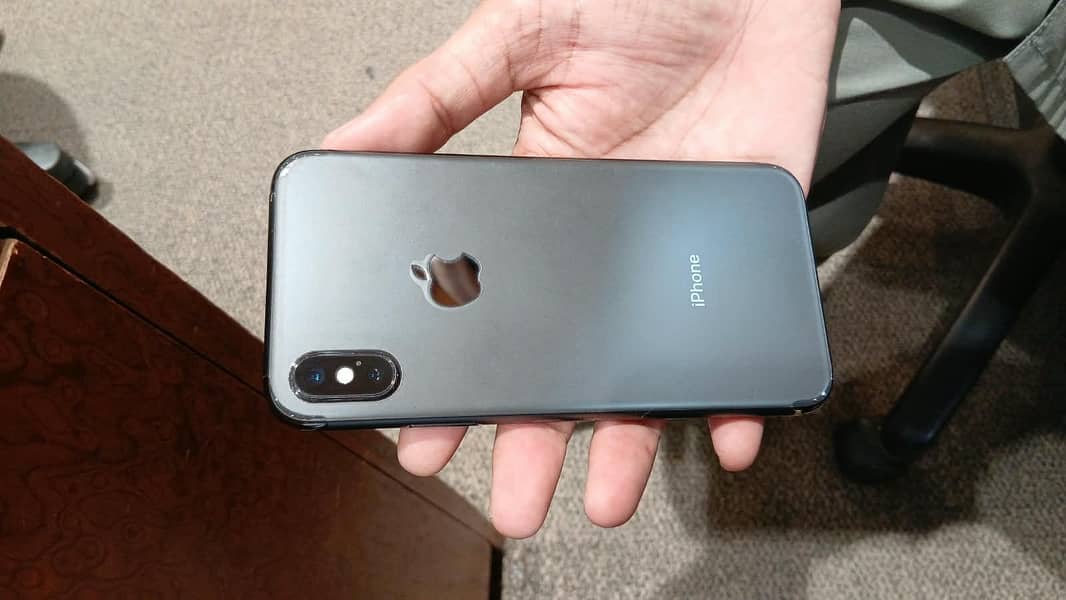 Apple iPhone X 0