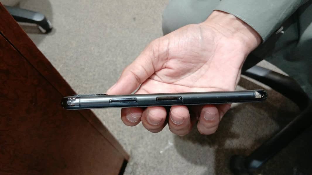 Apple iPhone X 1