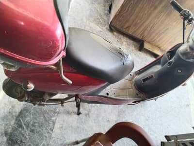 Scooty for sale