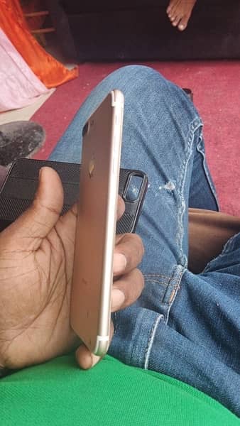 iPhone 7 Plus 1