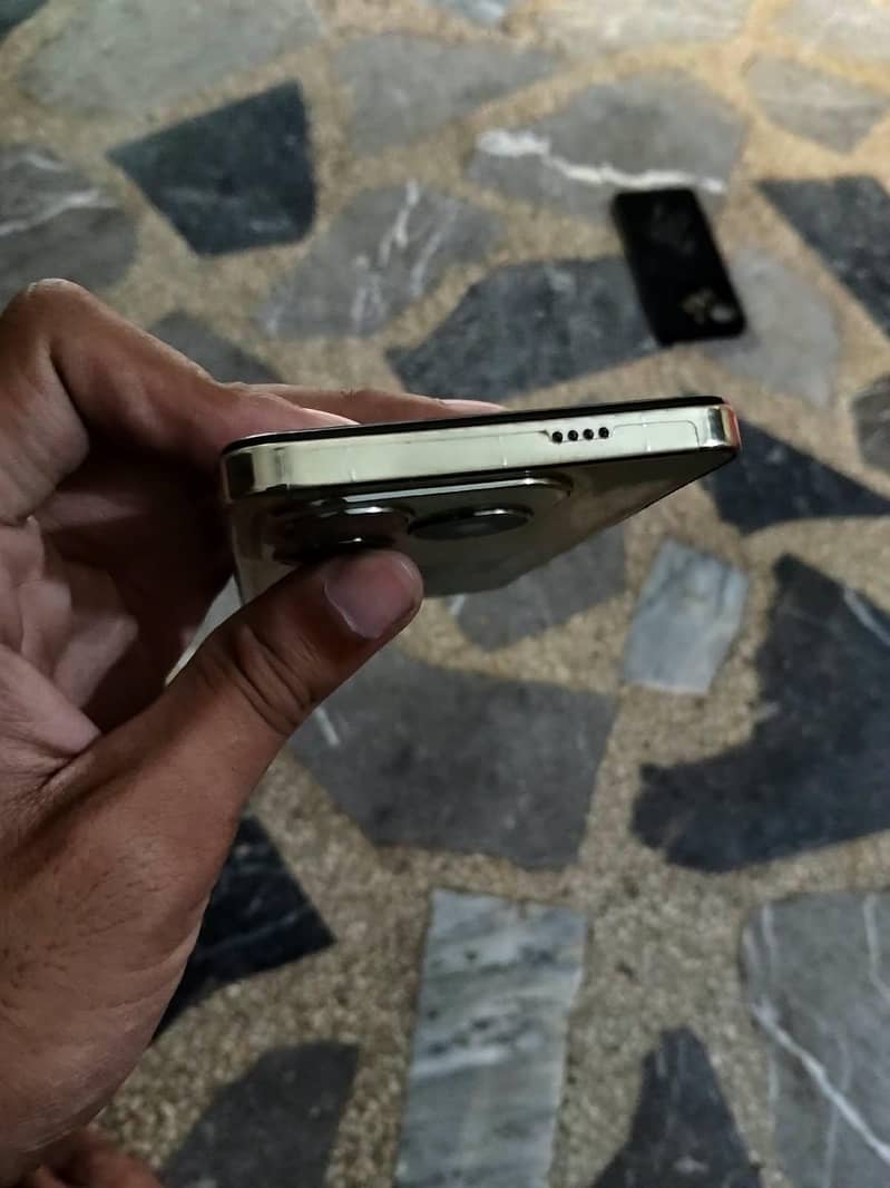 Tecno Spark 20 1