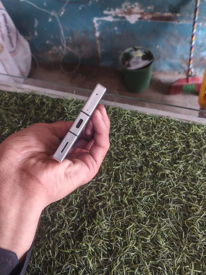 Red majic 9 pro 2