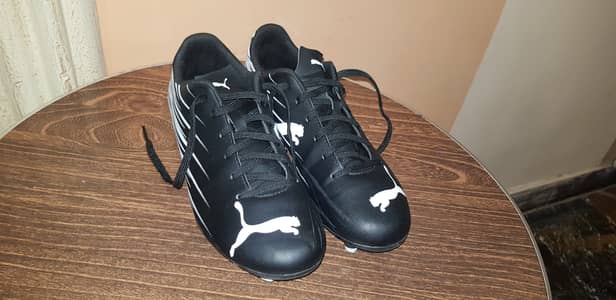 Puma Attacanto 2 UK 6