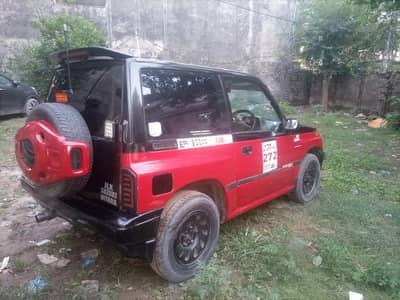 Suzuki Vitara 1990/1994 Karachi Number ( 0330-3722-220 )