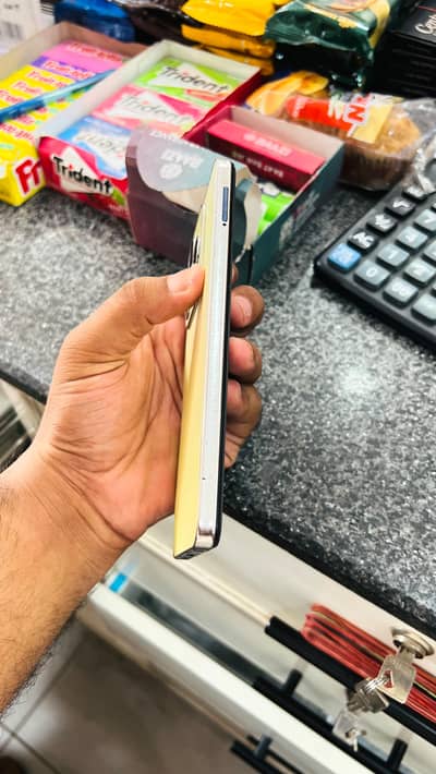 Infinix Hot 10i