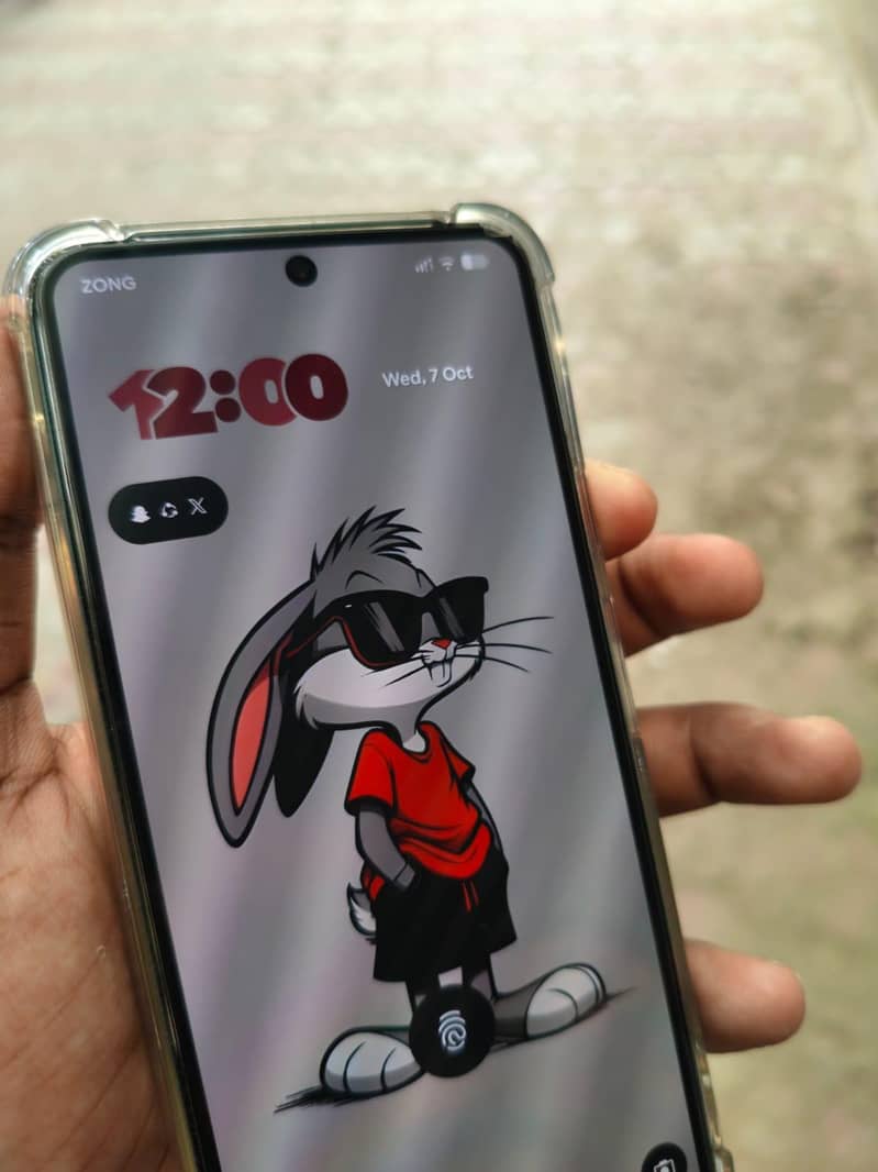 Google Pixel 8 4
