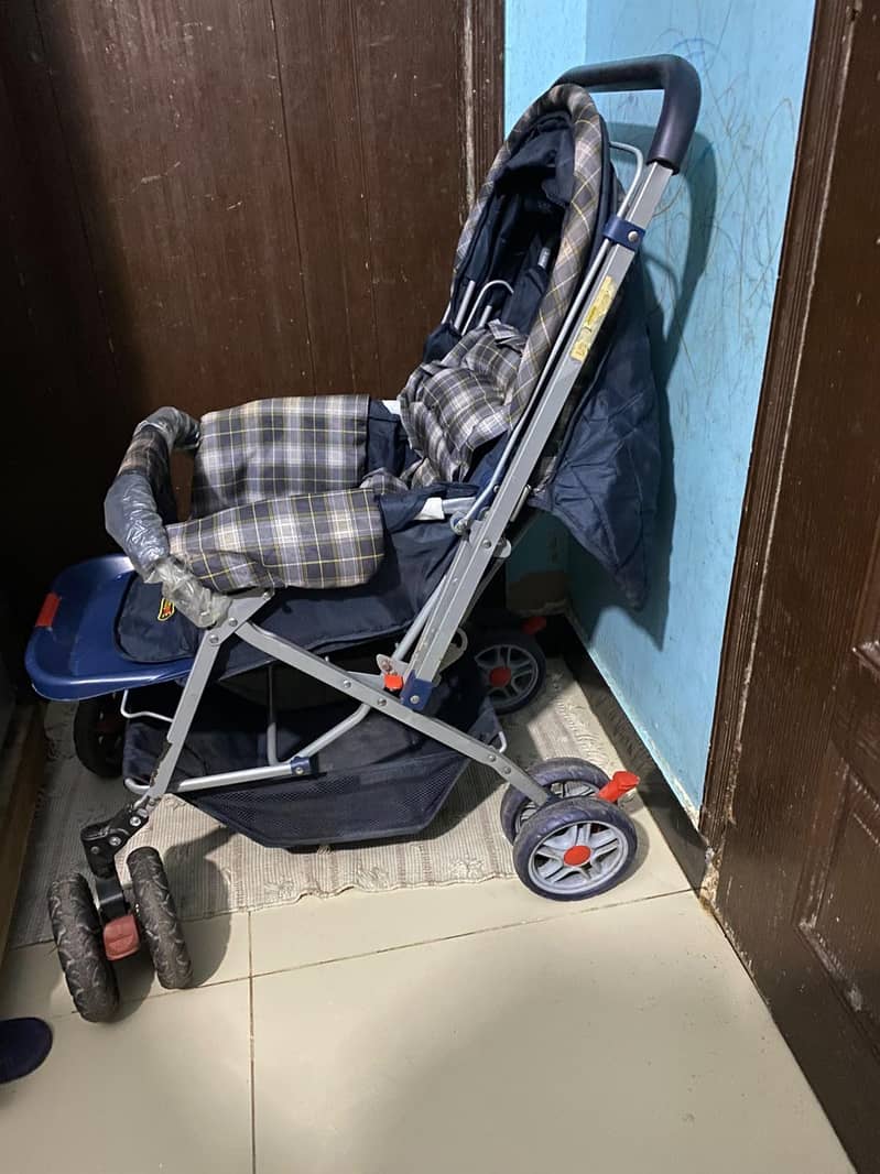 stroller 6