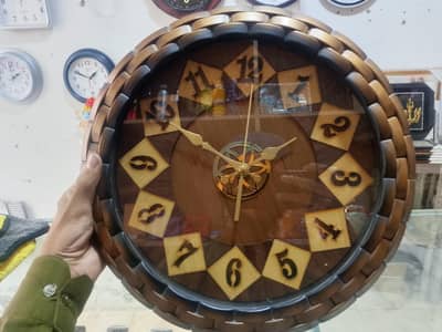 khubsurat design wali time clock