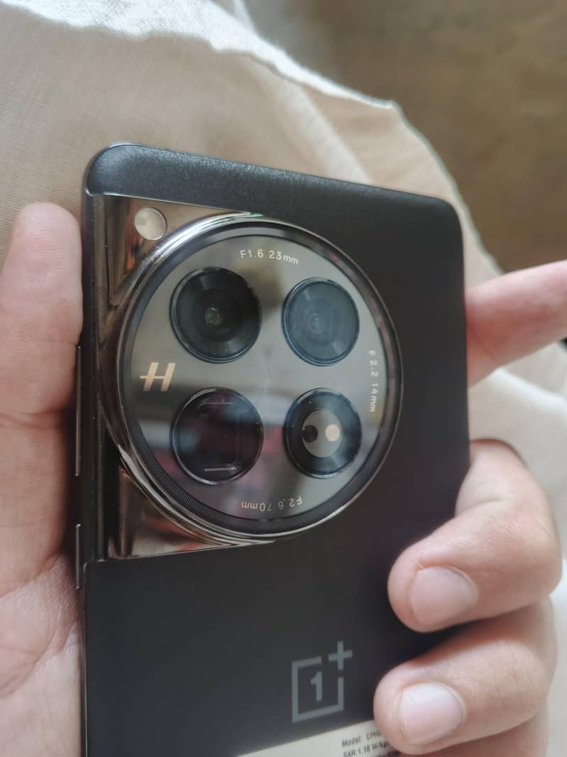 One Plus 12 5