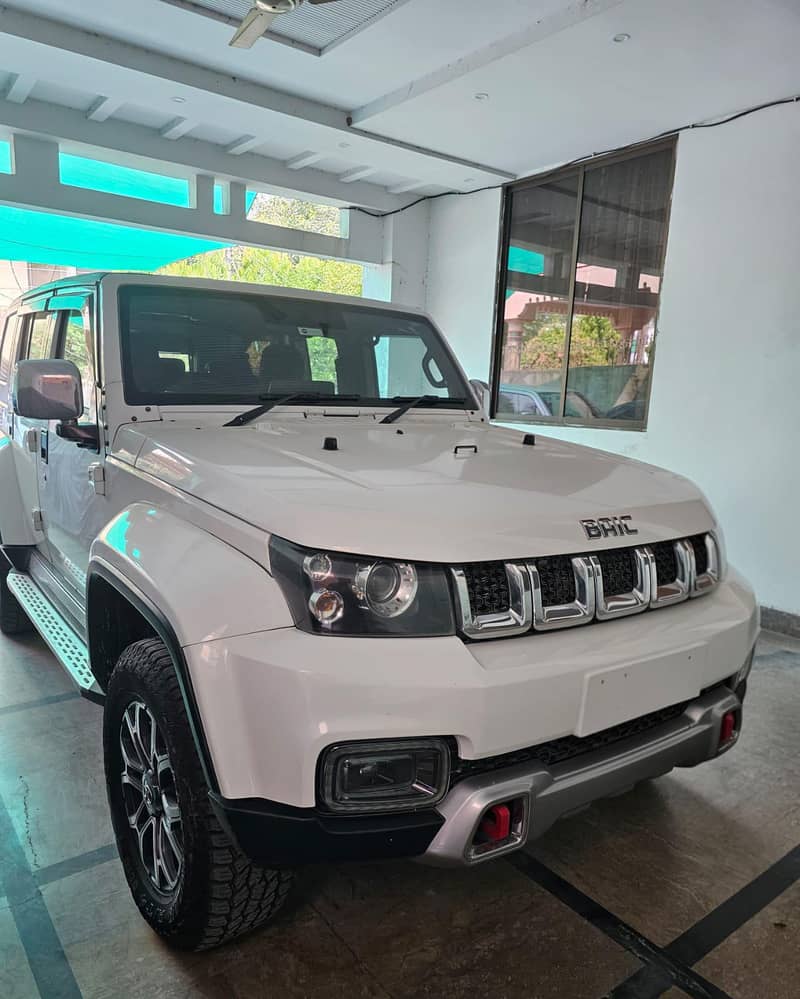 BAIC BJ40 Plus 2021 0