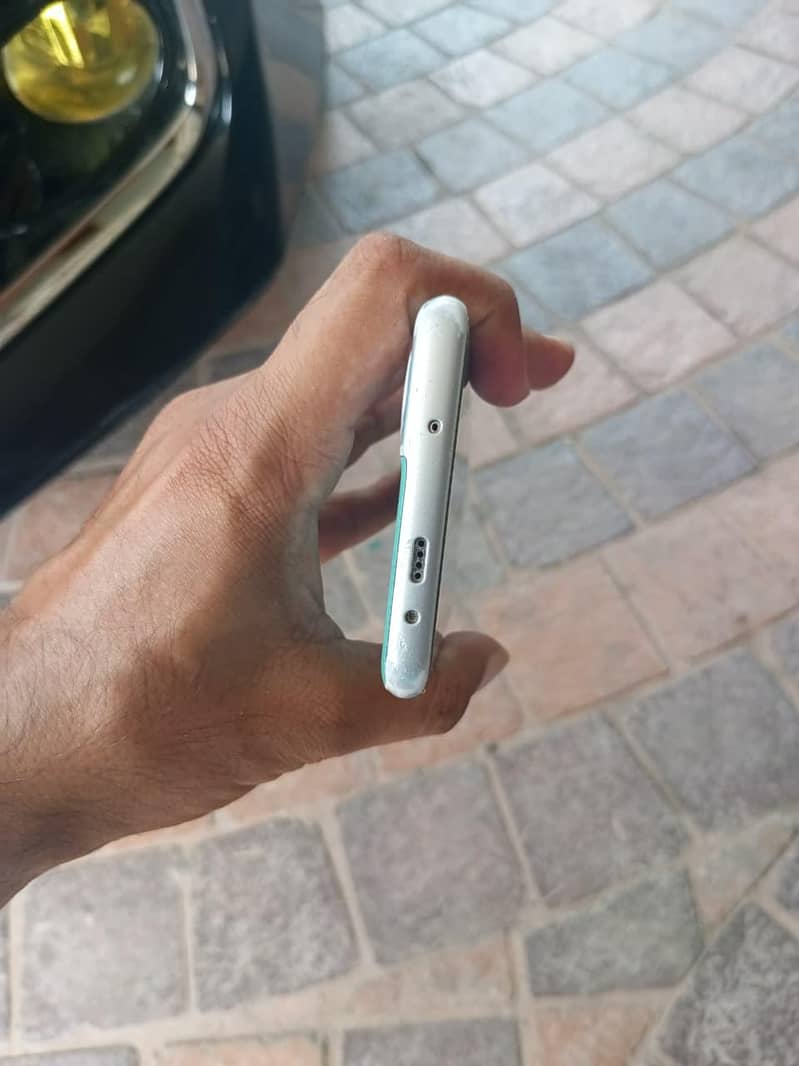 Tecno CAMON 40 Pro 5