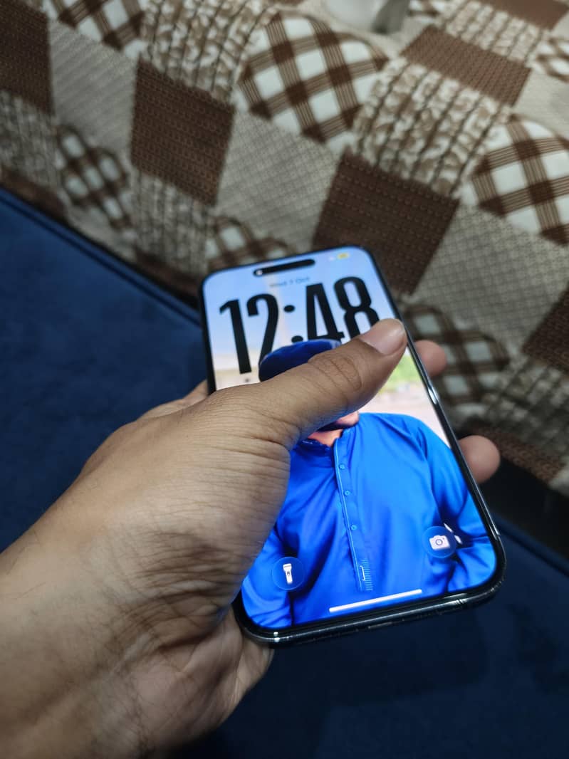 Apple iPhone 14 Pro Max 0