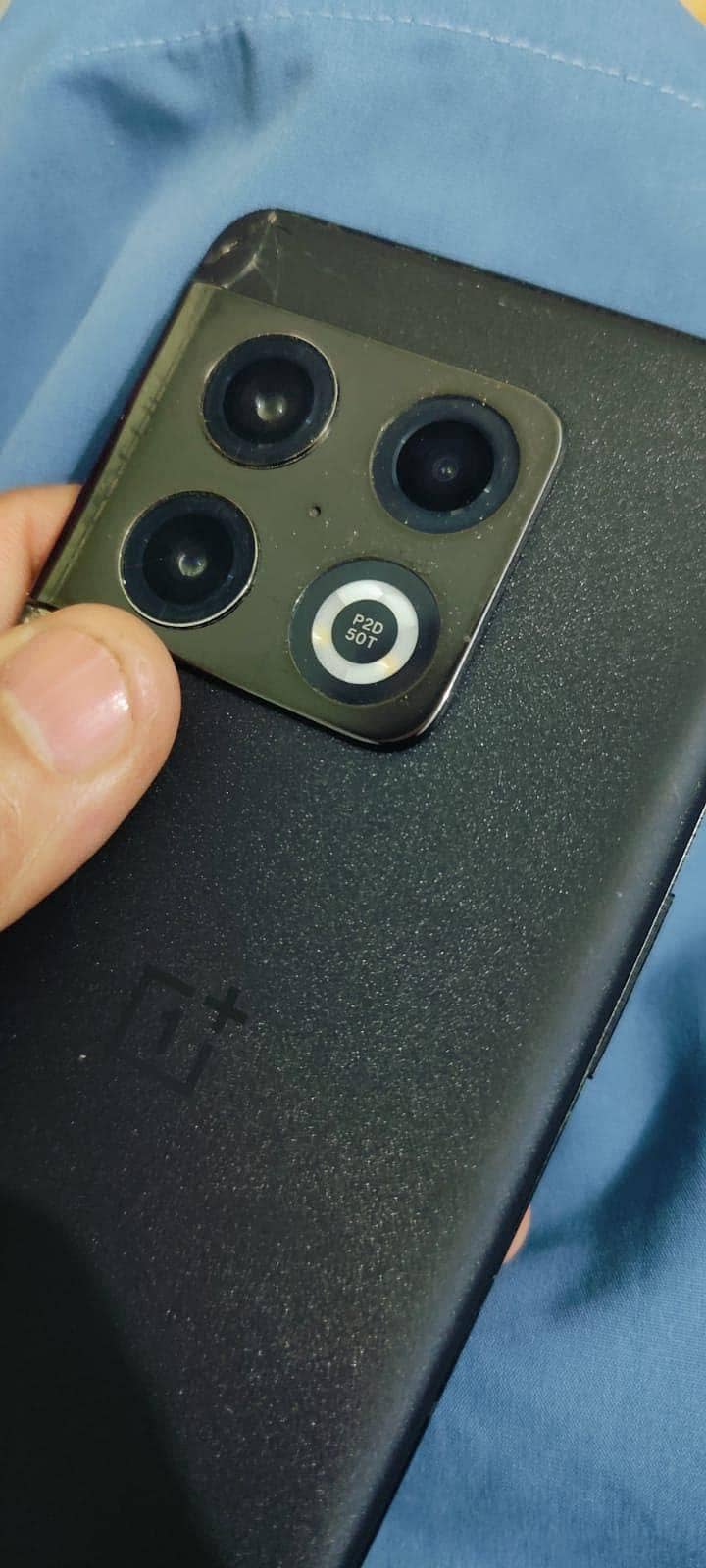 ONE PLUS 10 PRO 0