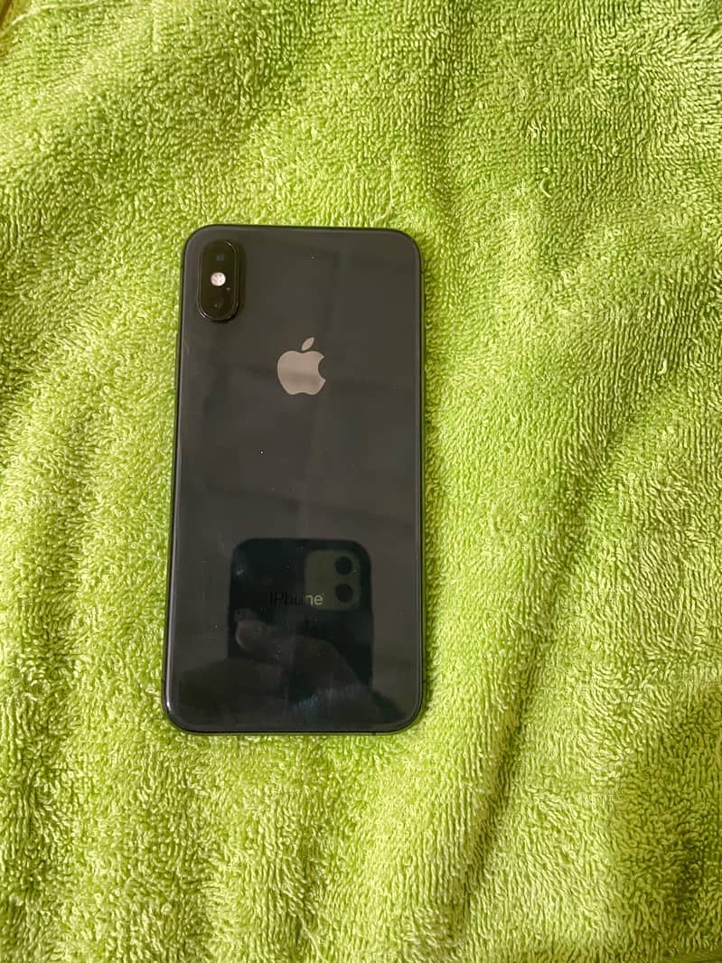Apple iPhone XS 6