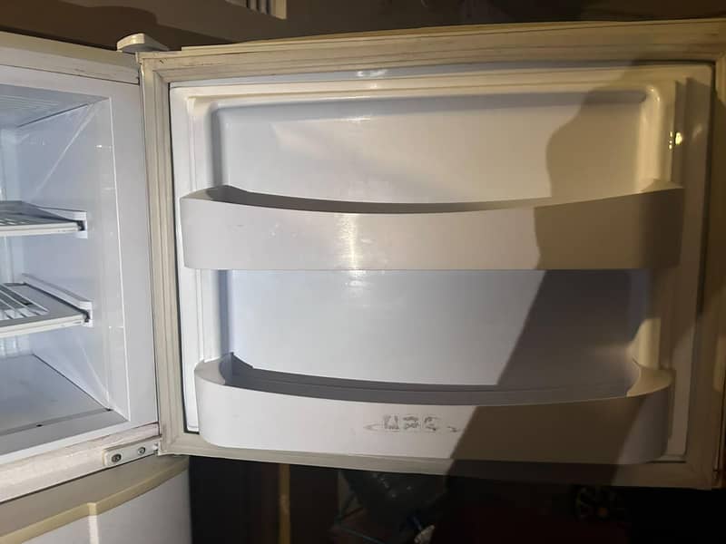 refrigerator 5