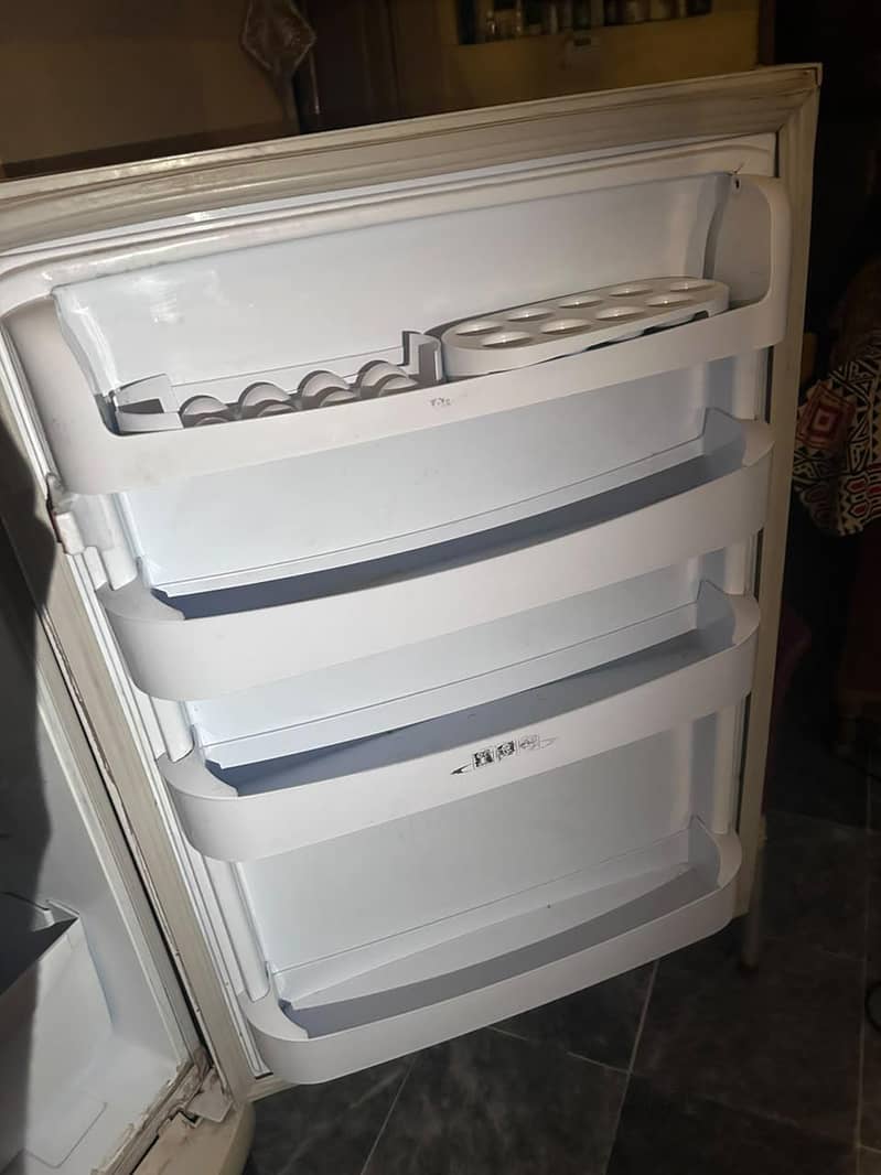 refrigerator 8