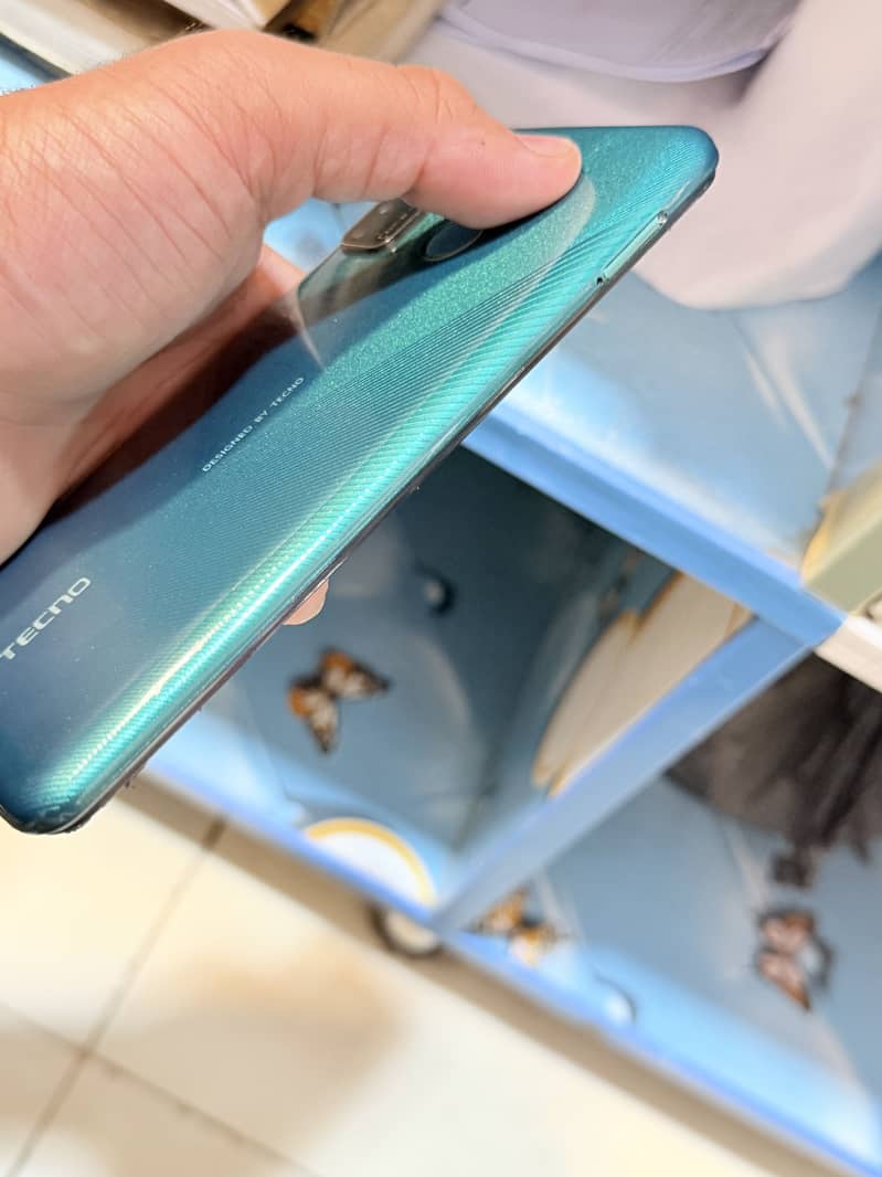 Tecno CAMON 15 3
