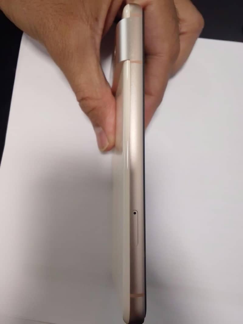 Google Pixel 8 8