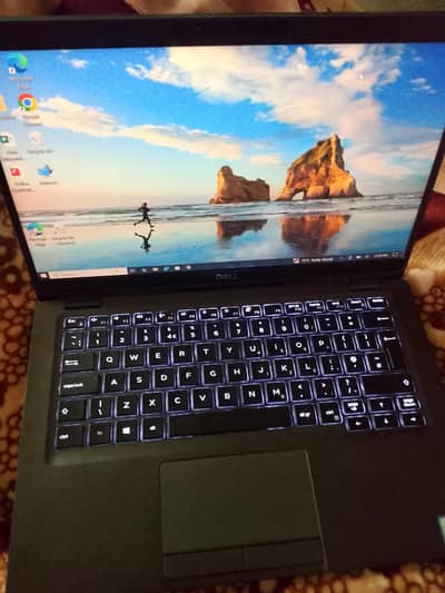Dell Latitude 5300 - Core i5 8th Gen - 8GB/256GB - 10/10 Condition