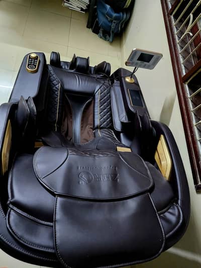 Massage Chair Top of the Line model