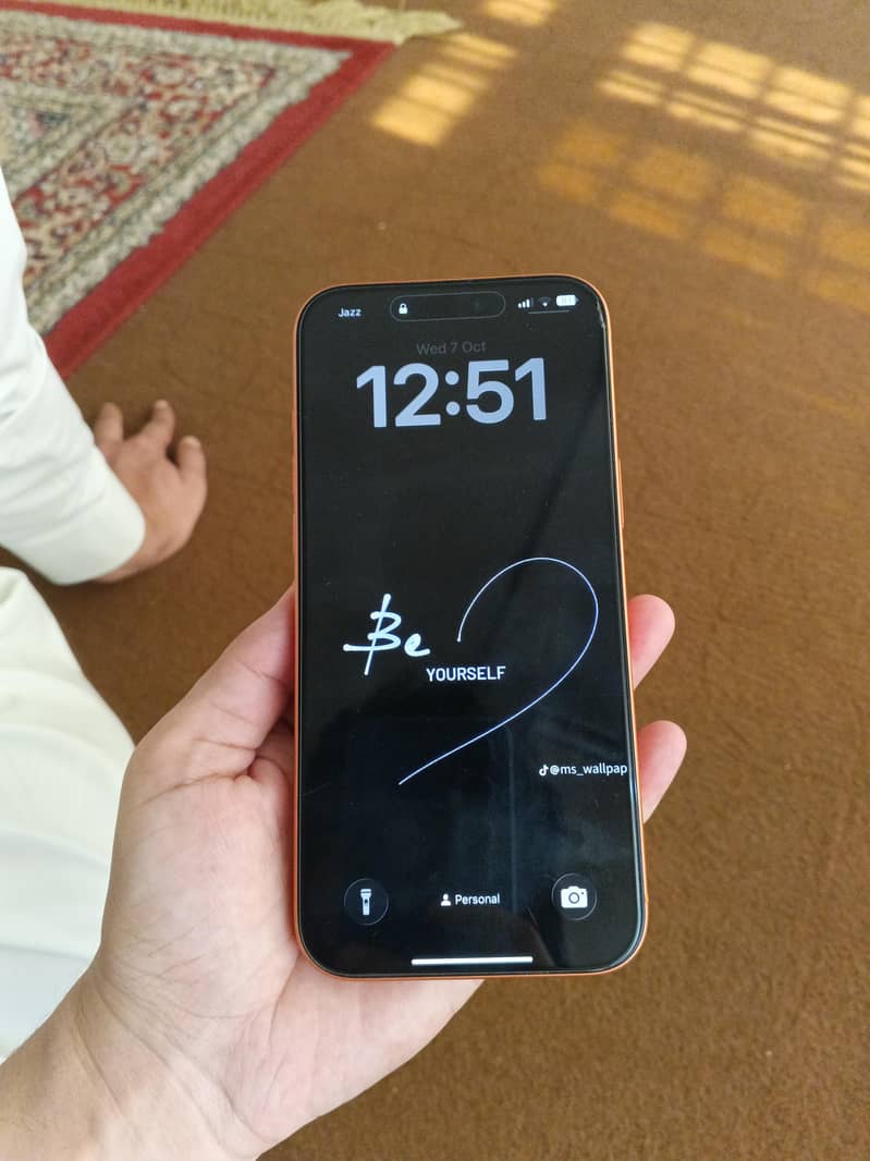 Iphone 17 pro max 1