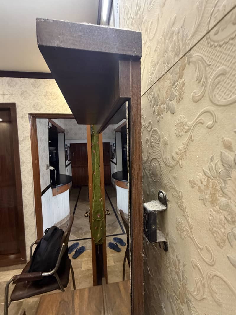 Dressing table 1
