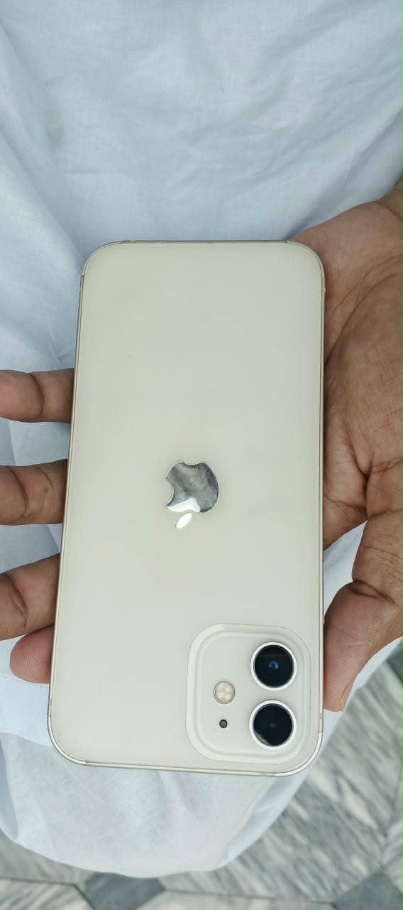 Apple iPhone 12 0