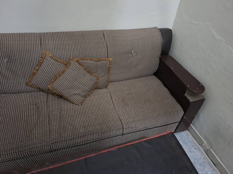 sofa set good condition 1