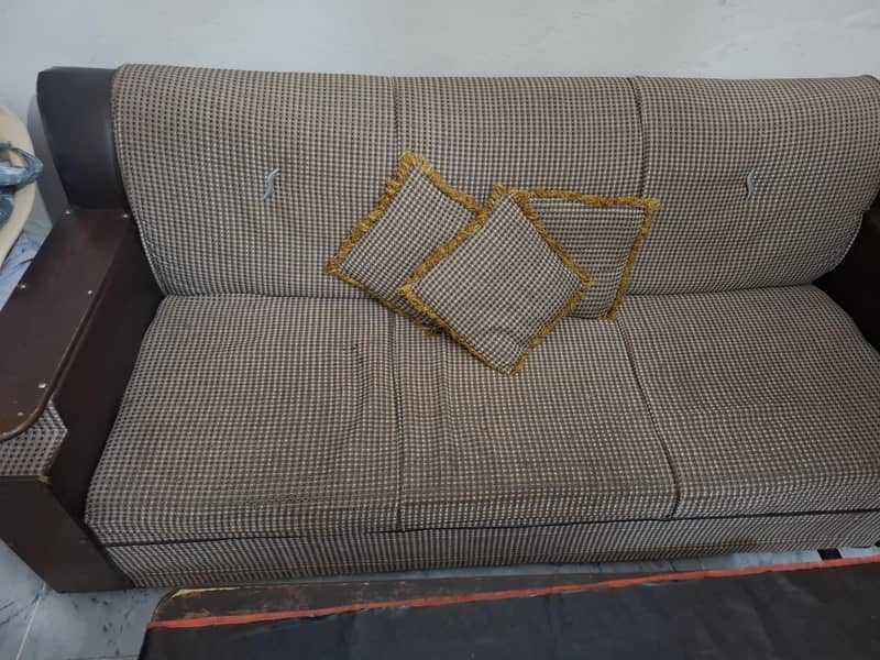 sofa set good condition 2
