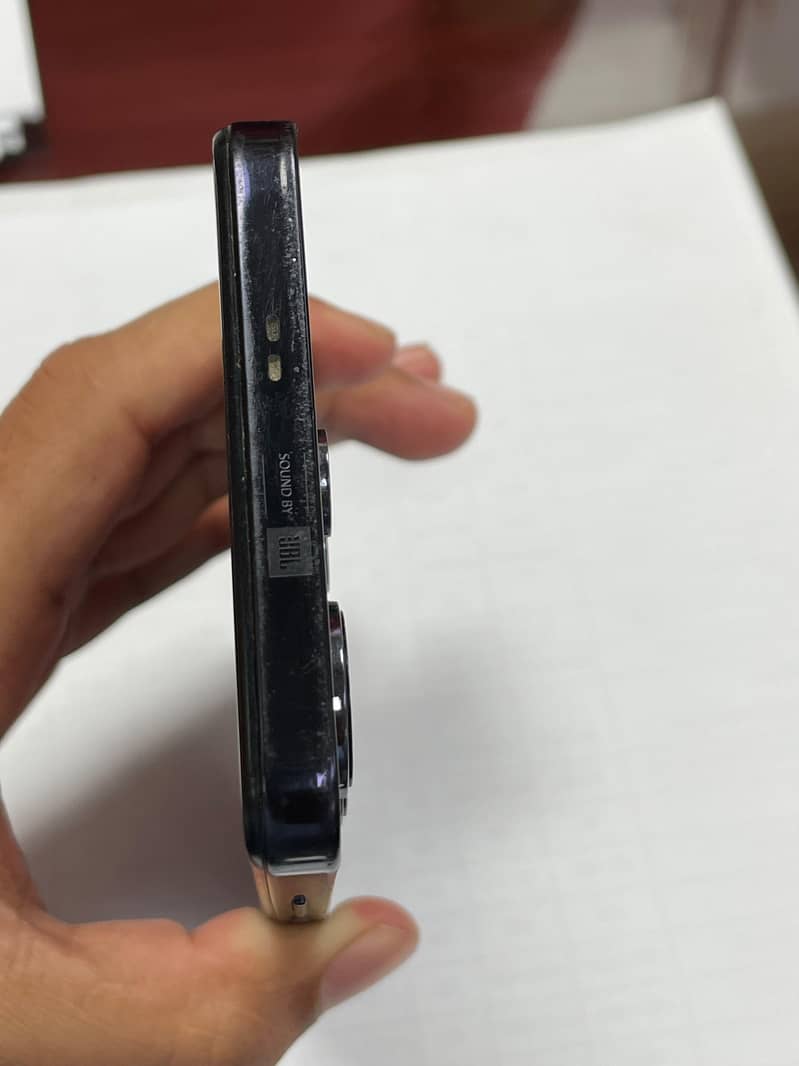 Infinix Note 30 6