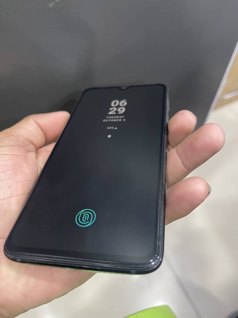 One Plus 6T 1