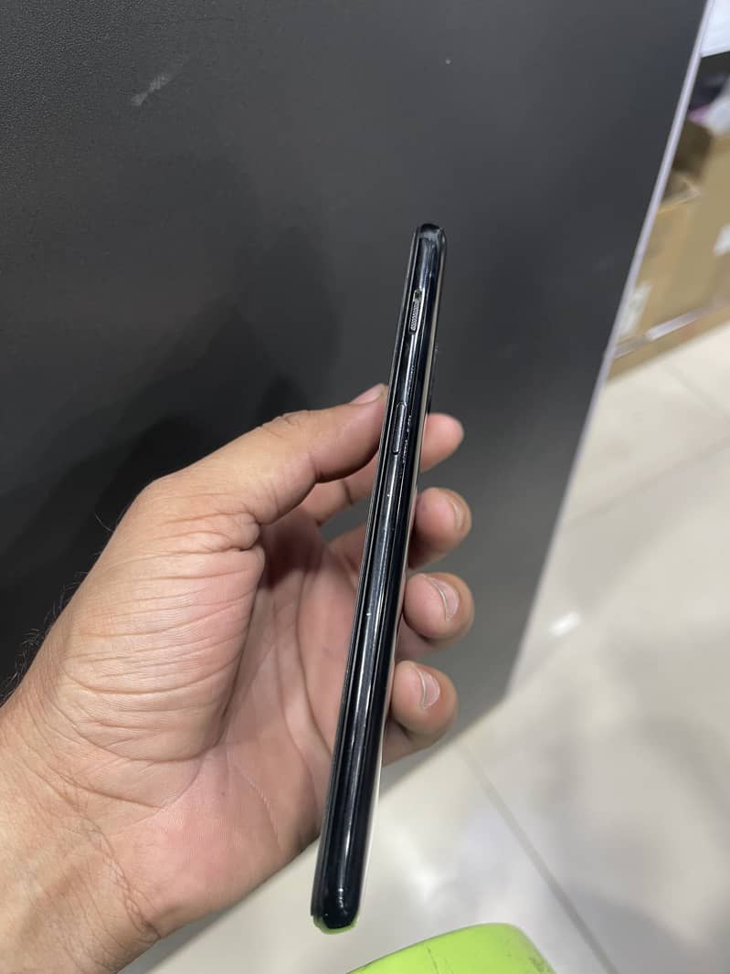 One Plus 6T 2